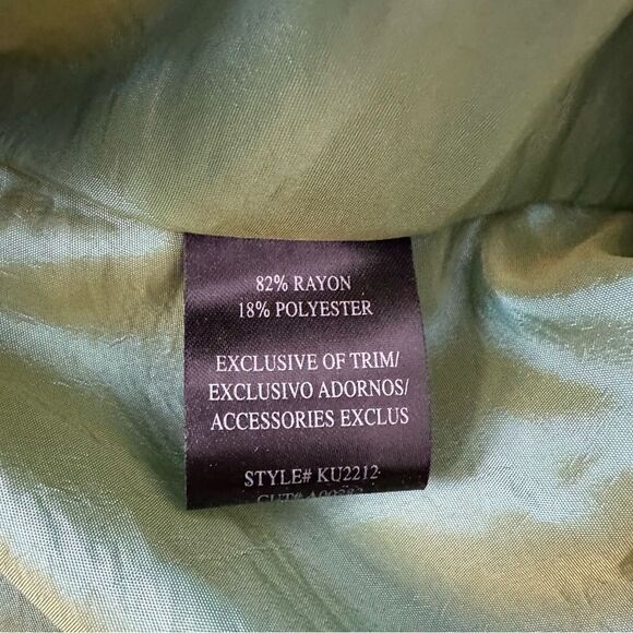 True Meaning-Brown Velvet with Floral Embroidery (Size:4) - Picture 12 of 13